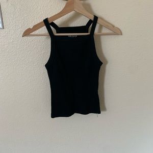 Crop tank top